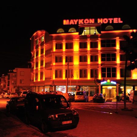 Maykon Hotel Civril  Buitenkant foto