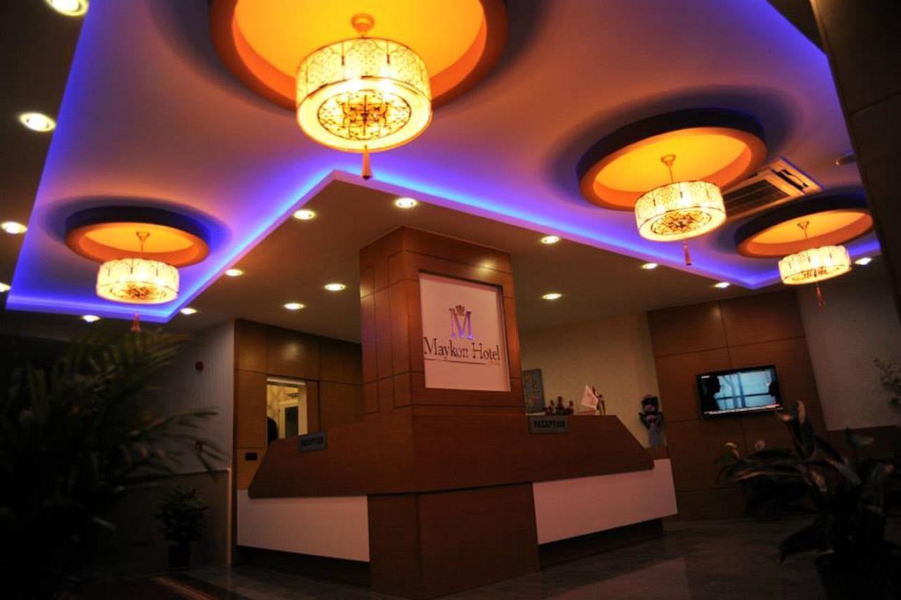 Maykon Hotel Civril  Buitenkant foto