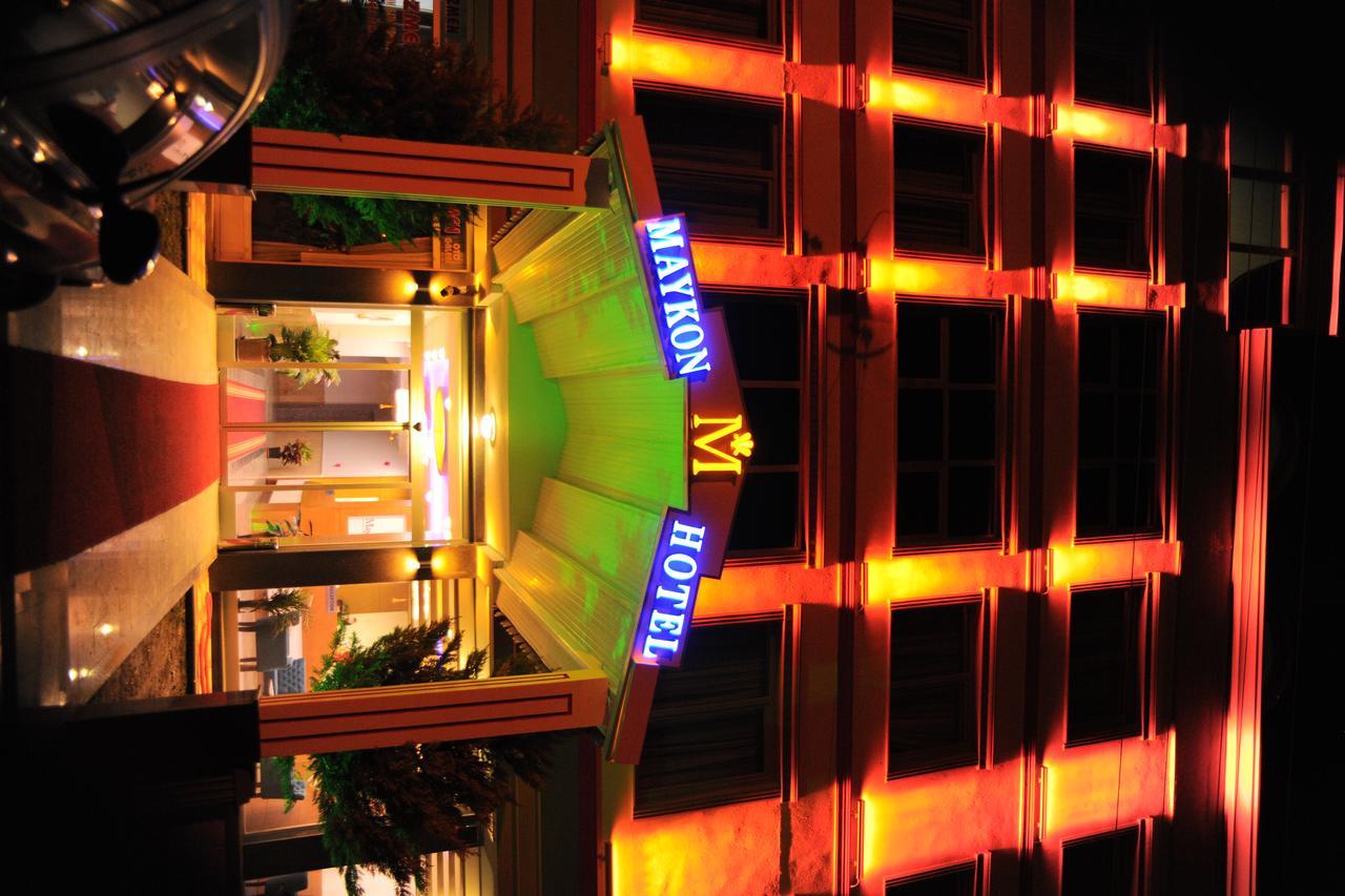 Maykon Hotel Civril  Buitenkant foto