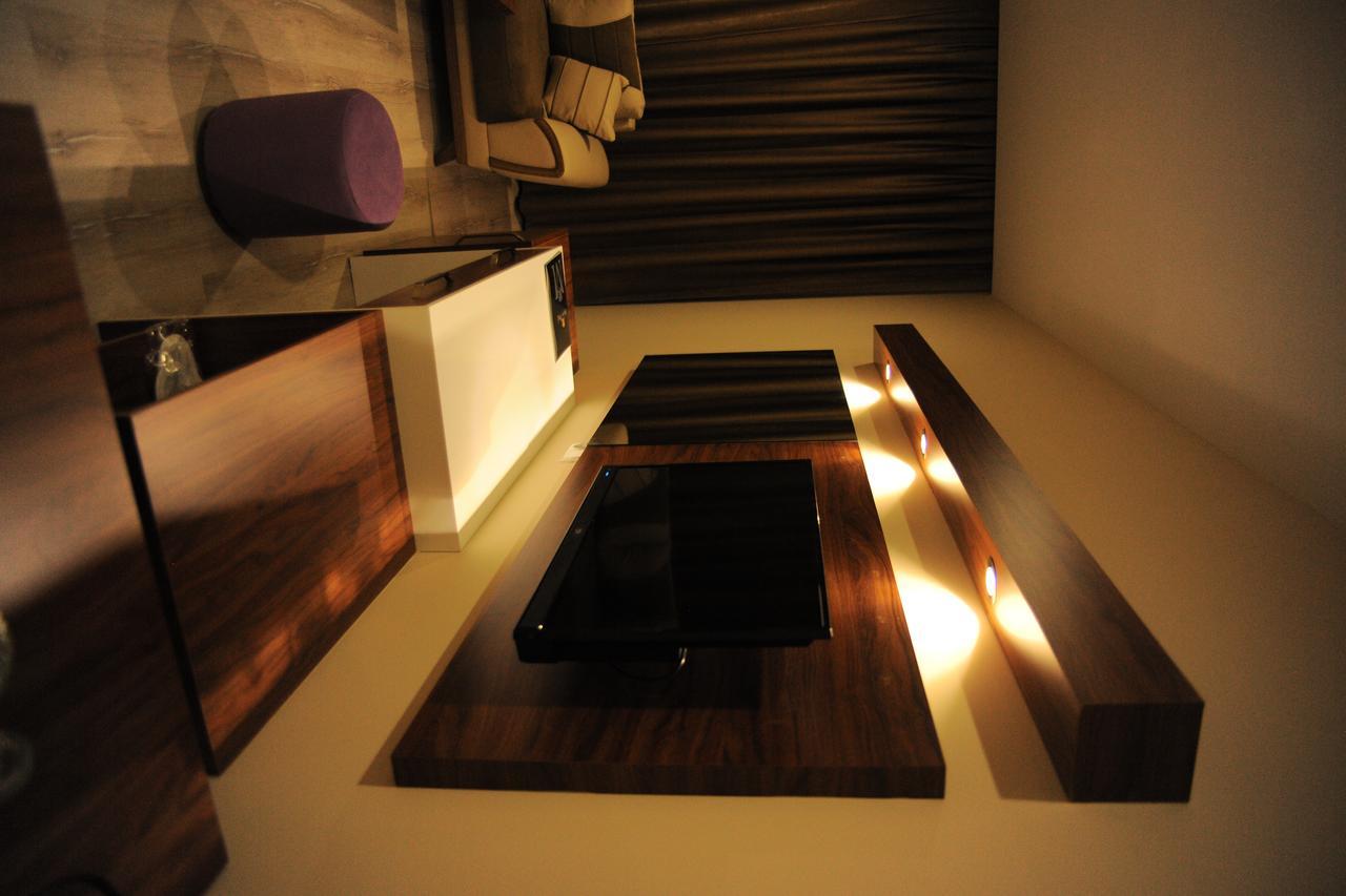 Maykon Hotel Civril  Kamer foto